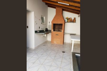 Casa à venda com 320m², 4 quartos e 6 vagasFoto 25