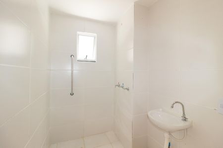 Apartamento para alugar com 48m², 2 quartos e 1 vaga Apartamento para alugar com 48m², 2 quartos e 1 vagaBanheiro