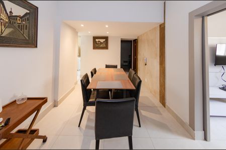 Apartamento para alugar com 80m², 2 quartos e 2 vagas Apartamento para alugar com 80m², 2 quartos e 2 vagasSala