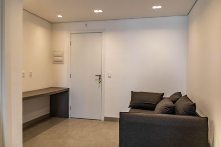 Sala de kitnet/studio para alugar com 1 quarto, 40m² em Barro Preto, Belo Horizonte