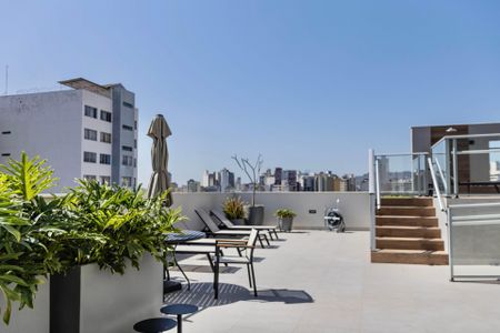 Apartamento para alugar com 40m², 1 quarto e 1 vagaÁrea comum 