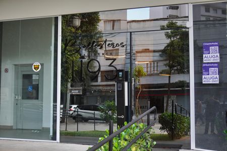 Apartamento para alugar com 40m², 1 quarto e 1 vagaPlaca