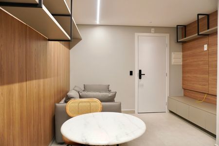 Sala de apartamento para alugar com 1 quarto, 40m² em Barro Preto, Belo Horizonte