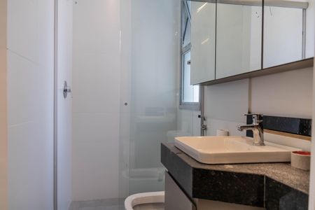 Banheiro da Suíte de kitnet/studio para alugar com 1 quarto, 40m² em Barro Preto, Belo Horizonte