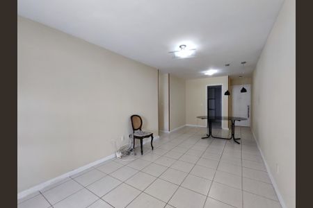 Apartamento à venda com 117m², 3 quartos e 2 vagasSala