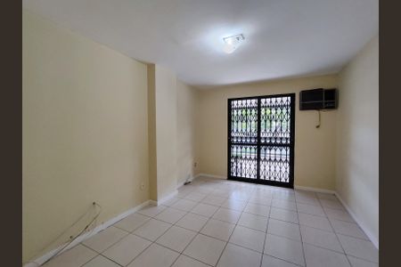 Apartamento à venda com 117m², 3 quartos e 2 vagasQuarto 1