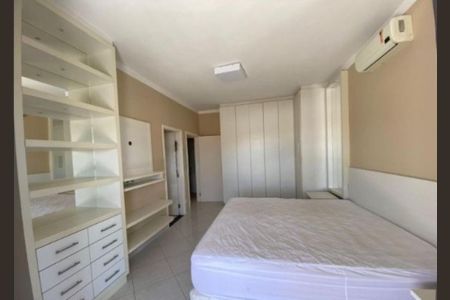 Foto 01 de casa à venda com 3 quartos, 120m² em Parque São Quirino, Campinas