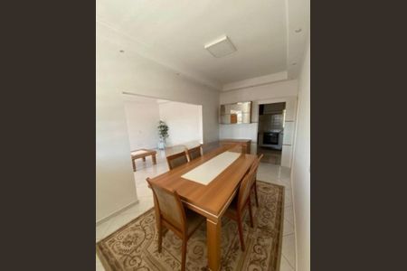 Foto 01 de casa à venda com 3 quartos, 120m² em Parque São Quirino, Campinas