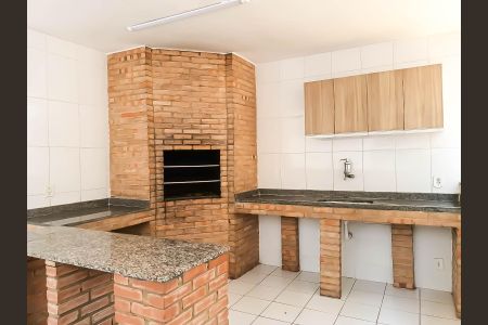 Apartamento à venda com 60m², 2 quartos e sem vagaÁrea comum - Churrasqueira