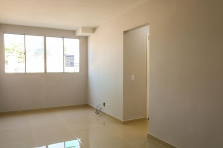 Apartamento à venda com 60m², 2 quartos e sem vagaSala