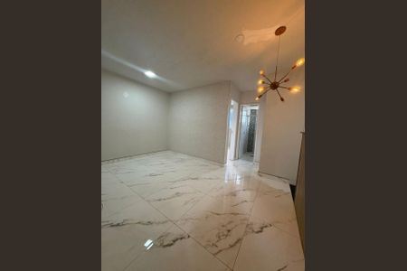 Foto 01 de apartamento à venda com 2 quartos, 44m² em Kennedy, Contagem