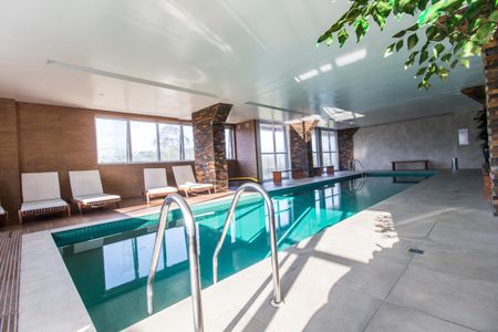 Apartamento à venda com 45m², 1 quarto e sem vaga Apartamento à venda com 45m², 1 quarto e sem vagaPiscina Coberta