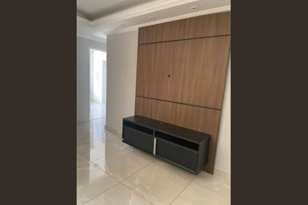 Foto 02 de apartamento à venda com 2 quartos, 55m² em Cabral, Contagem