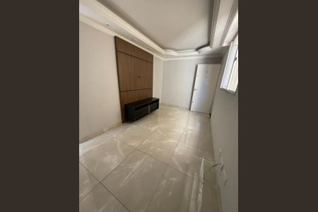 Foto 03 de apartamento à venda com 2 quartos, 55m² em Cabral, Contagem