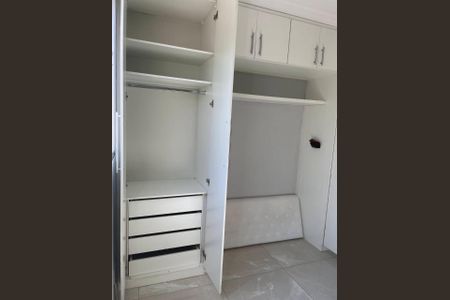 Foto 16 de apartamento à venda com 2 quartos, 55m² em Cabral, Contagem