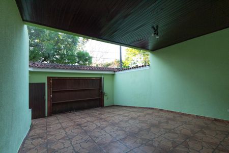 Casa para alugar com 360m², 3 quartos e 3 vagas