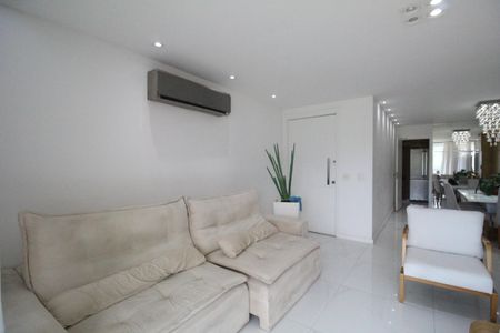 Apartamento para alugar com 155m², 3 quartos e 2 vagasSala