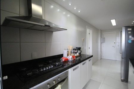 Apartamento para alugar com 155m², 3 quartos e 2 vagasCozinha
