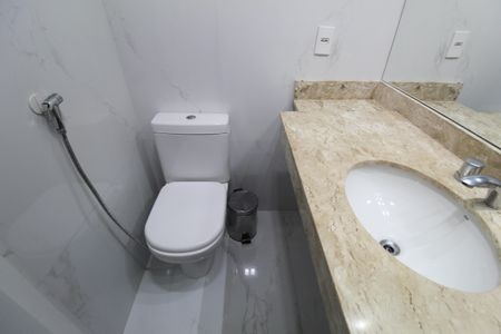 Apartamento para alugar com 155m², 3 quartos e 2 vagasBanheiro da suíte 1