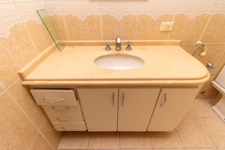 Casa para alugar com 400m², 3 quartos e 1 vagaBanheiro