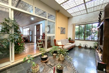 Varanda da Sala de casa à venda com 3 quartos, 249m² em Vila Paris, Belo Horizonte