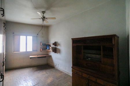 Casa à venda com 372m², 3 quartos e 8 vagasQuarto 1