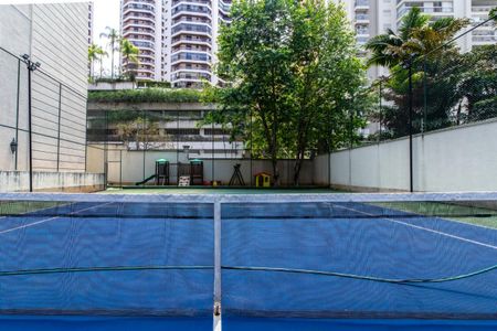 Apartamento à venda com 260m², 3 quartos e 4 vagas