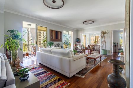 Apartamento à venda com 260m², 3 quartos e 4 vagas