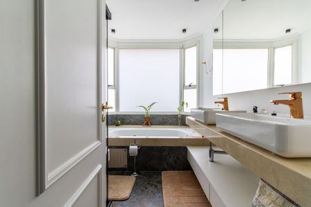 Apartamento à venda com 260m², 3 quartos e 4 vagas