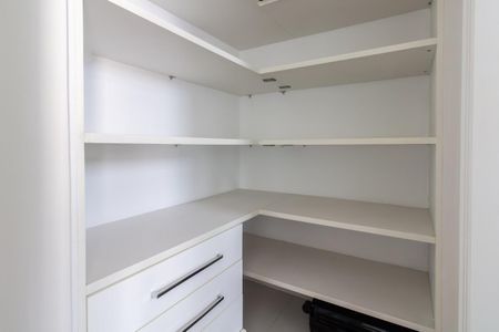 Apartamento à venda com 260m², 3 quartos e 4 vagas