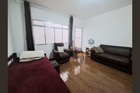 Casa à venda com 348m², 3 quartos e 4 vagasSala - Edícula