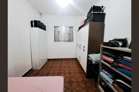 Casa à venda com 348m², 3 quartos e 4 vagasQuarto 2