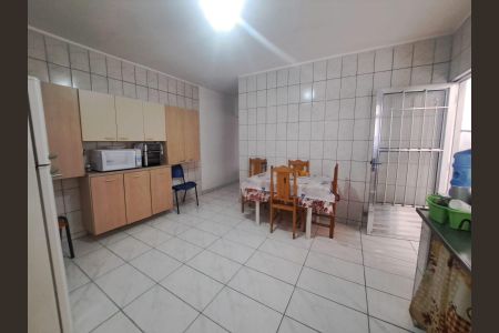 Casa à venda com 348m², 3 quartos e 4 vagasCozinha - Edícula