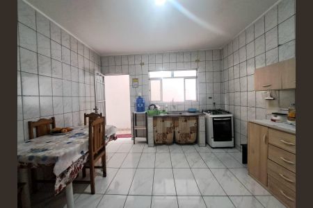 Casa à venda com 348m², 3 quartos e 4 vagasCozinha - Edícula