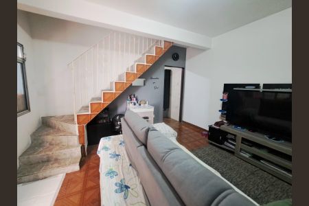 Casa à venda com 348m², 3 quartos e 4 vagasSala