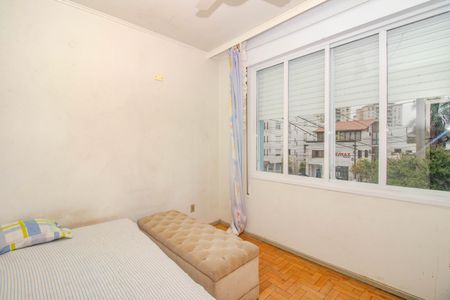 Quarto 2 de apartamento para alugar com 2 quartos, 82m² em Passo D’areia, Porto Alegre