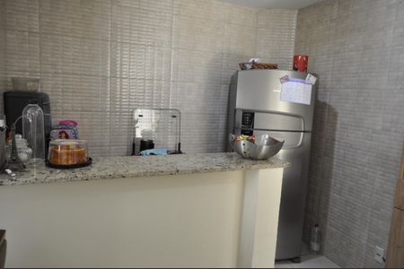 Apartamento para alugar com 2 quartos, 75m² em Pilares, Rio de Janeiro
