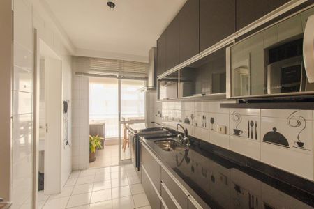 Apartamento para alugar com 94m², 3 quartos e 2 vagasCozinha