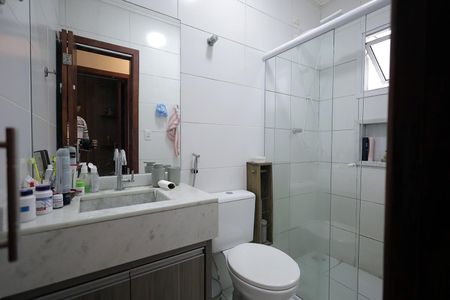 Apartamento à venda com 90m², 2 quartos e 1 vaga Apartamento à venda com 90m², 2 quartos e 1 vagaBanheiro
