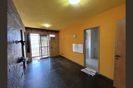 Sala de apartamento para alugar com 2 quartos, 65m² em Praça Seca, Rio de Janeiro