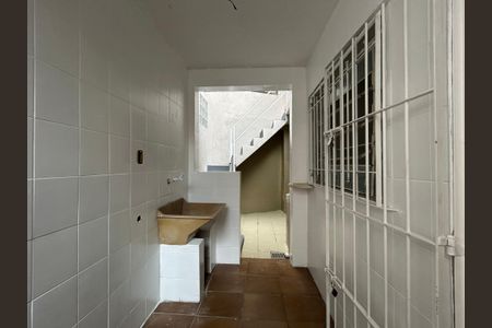 Casa à venda com 122m², 3 quartos e 2 vagas Casa à venda com 122m², 3 quartos e 2 vagasÁrea de Serviço