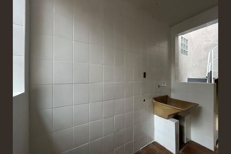 Casa à venda com 122m², 3 quartos e 2 vagas Casa à venda com 122m², 3 quartos e 2 vagasÁrea de Serviço