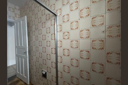 Casa à venda com 122m², 3 quartos e 2 vagas Casa à venda com 122m², 3 quartos e 2 vagasBanheiro