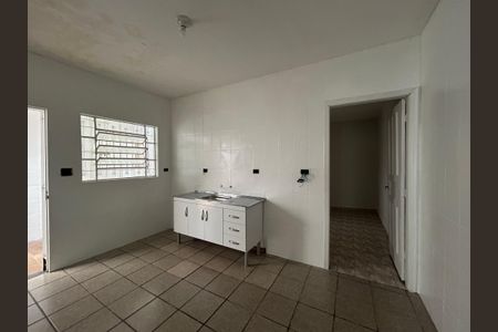 Casa à venda com 122m², 3 quartos e 2 vagas Casa à venda com 122m², 3 quartos e 2 vagasCozinha