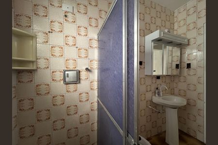 Casa à venda com 122m², 3 quartos e 2 vagas Casa à venda com 122m², 3 quartos e 2 vagasBanheiro