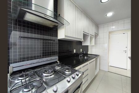 Apartamento à venda com 94m², 2 quartos e 2 vagas Apartamento à venda com 94m², 2 quartos e 2 vagasCozinha