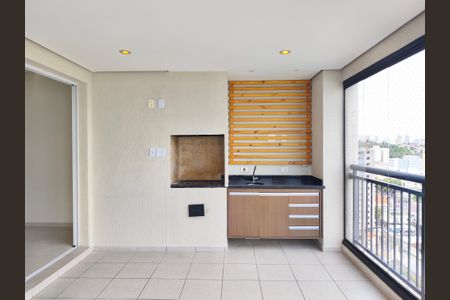 Apartamento à venda com 94m², 2 quartos e 2 vagas Apartamento à venda com 94m², 2 quartos e 2 vagasVaranda