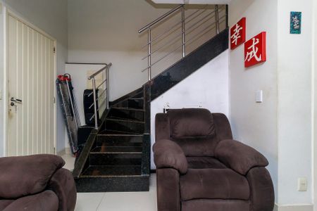 Casa de condomínio à venda com 127m², 3 quartos e 2 vagasSala