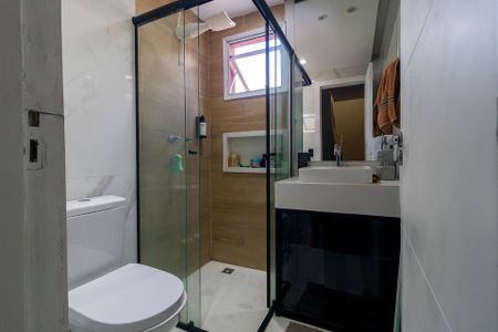 Casa de condomínio à venda com 127m², 3 quartos e 2 vagasBanheiro 2