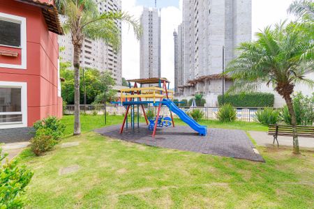 Casa de condomínio à venda com 127m², 3 quartos e 2 vagasPlayground